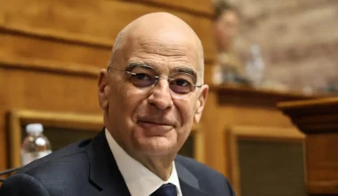 Ν.Δένδιας για γιορτή του Πατέρα: «Τις σημαντικές αξίες στη ζωή, τις διδασκόμαστε από το παράδειγμα του πατέρα μας»
