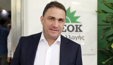 Κ.Τσουκαλάς κατά κυβέρνησης για ακρίβεια: «Επτά χρόνια οι Έλληνες νιώθουν απροστάτευτοι»