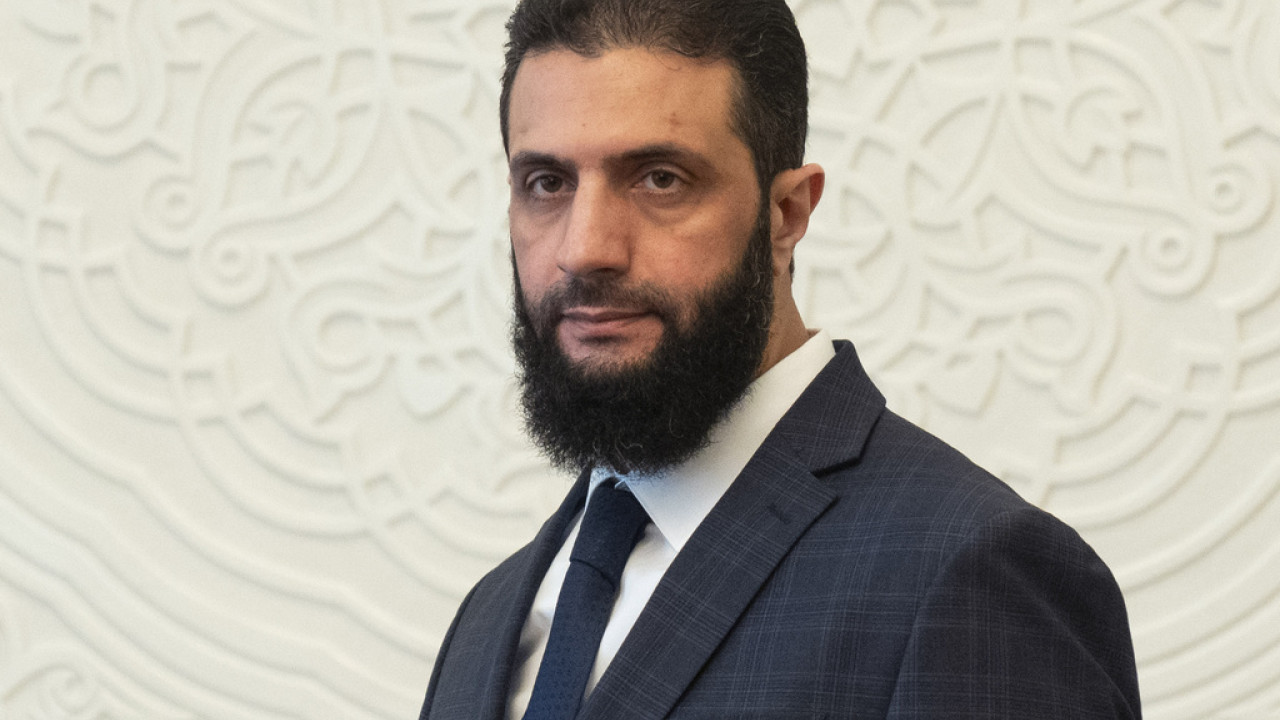 Α.Σαράα προς Ν.Τραμπ: «Προτεραιότητα η ανοικοδόμηση της Συρίας, όχι ένας νέος πόλεμος»