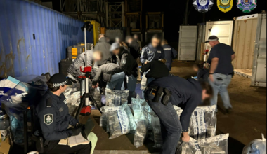 Αυστραλία: Κατασχέθηκαν 2,7 τόνοι κοκαΐνης αξίας 500 εκατ. ευρώ – Εντοπίστηκαν σε υπόγειες κρύπτες! (φώτο)