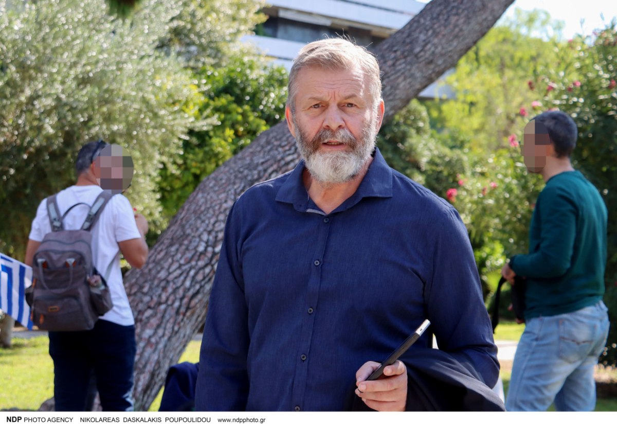 Απόστολος Γκλέτσος: «Στα 60 είναι αλλιώς τα πράγματα αναπτύσσεται μια σχέση με το Θείο»