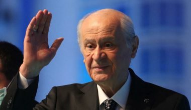 Μπαχτσελί: «Τίποτα δεν πρόκειται να γίνει στο Αιγαίο ή στην Κύπρο αν δεν συμφωνήσει πρώτα  η Τουρκία»