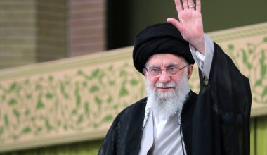 «Κλείδωσε» η ημερομηνία της ταφής του Αλί Χαμενεΐ – Το Ιράν κήρυξε τριήμερη αργία