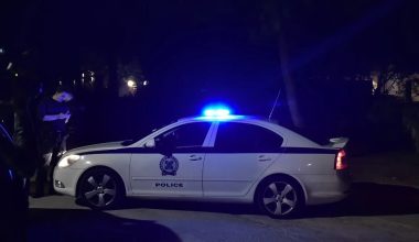 Αχαΐα: Βίαιη συμπλοκή μεταξύ εργατών στο Λιμνοχώρι – Τραυματίστηκε γυναίκα