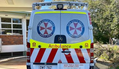 Σοβαρό τροχαίο ατύχημα με λεωφορείο στην Ουαλία: Toυλάχιστον 26 τραυματίες
