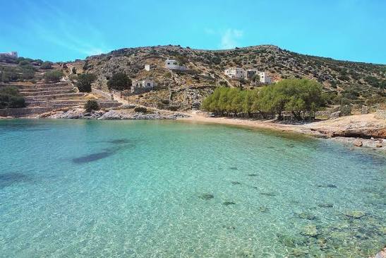 Οι 17 ελληνικοί «κρυφοί παράδεισοι» που ξεχωρίζουν οι Times – Νησιά μακριά από τον μαζικό τουρισμό