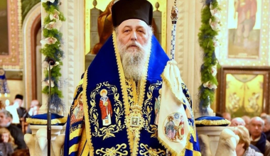 Παροναξίας Καλλίνικος για τις αυξήσεις των μητροπολιτών: «Εκτεθήκαμε και σκανδαλίσαμε τους αδελφούς μας»