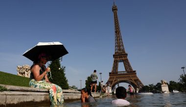 Στο «κόκκινο» η Γαλλία λόγω καύσωνα – Χωρίς ρεύμα 68.000 νοικοκυριά