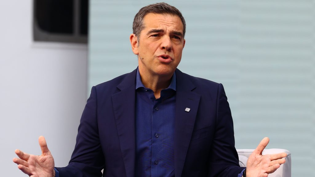 «Σκιώδης κυβέρνηση Τσίπρα»: Αποκοπή από τα πεπραγμένα του ΣΥΡΙΖΑ