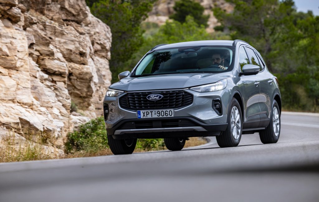 Δοκιμάζουμε το νέο Ford Kuga FHEV 180 PS
