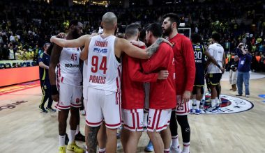 «Κεραυνός εν αιθρία» στον Πειραιά: Παίκτης του Ολυμπιακού υπέγραψε στον Παναθηναϊκό!