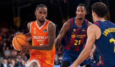 H Βαλένθια «ισοπέδωσε» την Μπαρτσελόνα με 108-84 μέσα στο γήπεδό της και «στέφθηκε» πρωταθλήτρια Ισπανίας (βίντεο)