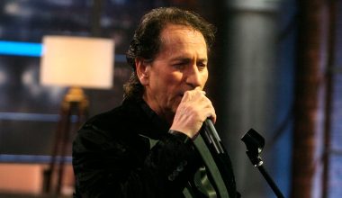 Πλειστηριασμοί «χωρίς τέλος» για τον Μ.Χριστοδουλόπουλο: Έχασε ακόμα ένα ακίνητο στην Αιγιαλεία (φωτο)