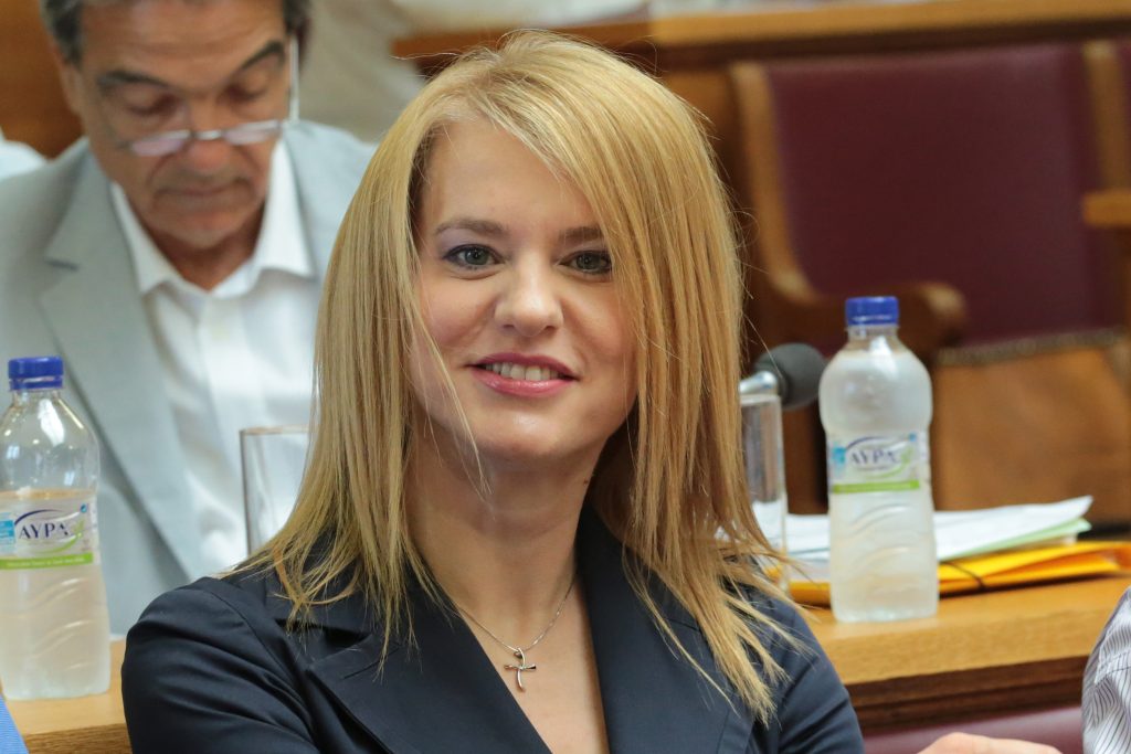 «Μεταγραφή» στο ΠΑΣΟΚ: Προς επιστροφή η Θεοδώρα Τζάκρη