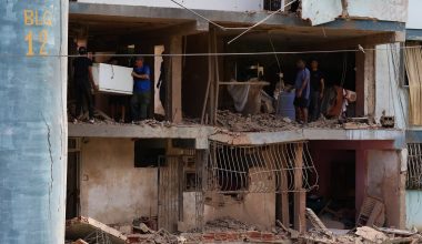 Βίντεο: Βενεζουελάνος κατέγραψε την προσπάθειά του να βγει από γκρεμισμένη έξοδο κτιρίου μετά τον σεισμό