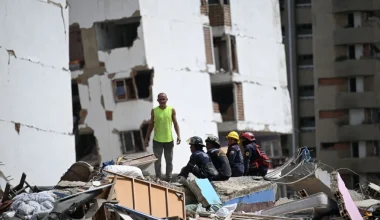 Βενεζουέλα: Εικόνες ολοκληρωτικής καταστροφής στην πόλη Λα Γκουάιρα μετά τον διπλό σεισμό – Δείτε εναέρια πλάνα