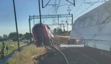 Πολωνία: Σύγκρουση επιβατικού με εμπορικό τρένο στο χωριό Bialosliwie – Τουλάχιστον δύο τραυματίες