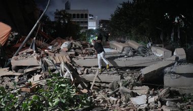 Βενεζουέλα: Στους 235 οι νεκροί μετά τους φονικούς σεισμούς – «Μάχη» με τον χρόνο για τον εντοπισμό επιζώντων