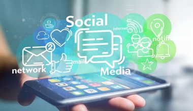 Τα social media ξεπέρασαν για πρώτη φορά τα παραδοσιακά ΜΜΕ ως βασική πηγή ενημέρωσης