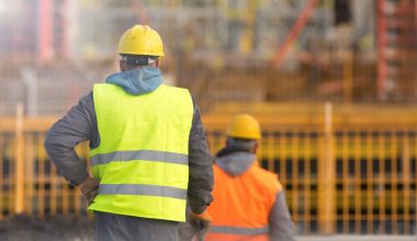 Ταμείο Ανάκαμψης τελειώνει αλλά οι «σκαμμένες πόλεις» μένουν – Εκατοντάδες έργα κινδυνεύουν να μην ολοκληρωθούν!