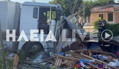 Λεχαινά: Φορτηγό έπεσε πάνω σε αποθήκες μετά από τσίμπημα εντόμου στον οδηγό