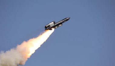 Ουκρανικός FP-5 Flamingo χτύπησε εργοστάσιο που κατασκευάζει εξαρτήματα για ρωσικούς πυραύλους (βίντεο)