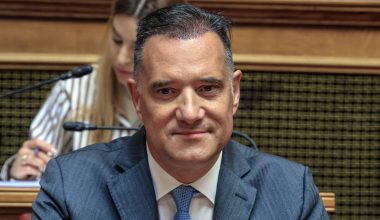 Άδωνις Γεωργιάδης για την ατάκα Α.Τσίπρα «από το 2019 η οικονομία υπεραποδίδει»: «Ευχαριστούμε»