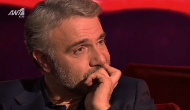 Ξέσπασε σε δάκρυα ο Φάνης Μουρατίδης: Η συγκινητική έκπληξη από τον άνθρωπο που του άλλαξε τη ζωή