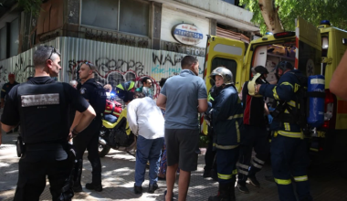 Από έκρηξη σε ηλεκτρικό πατίνι ξεκίνησε η φωτιά σε ξενοδοχείο στην Ομόνοια: Απεγκλωβίστηκαν οι ένοικοι (upd)