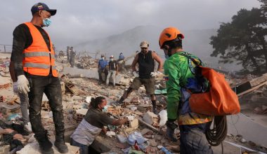 Εικόνες πολέμου στη Βενεζουέλα μετά τον σεισμό: 1.430 νεκροί, 3.150 τραυματίες και 774 διαλυμένα κτίρια (βίντεο)