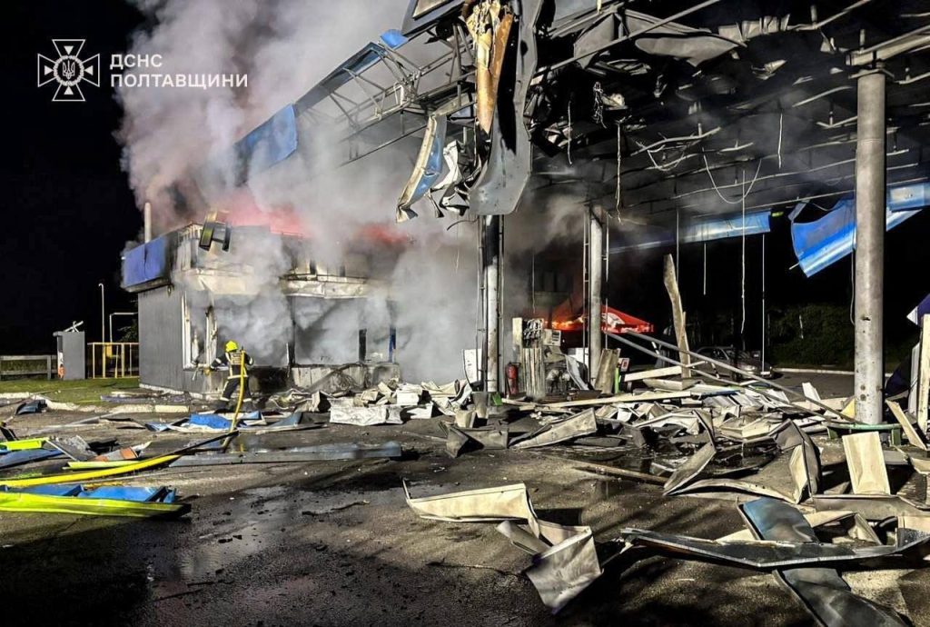 Σύμβουλος Ουκρανού ΥΠΑΜ: «Η Ρωσία στοχεύει στην καταστροφή όλων των πρατηρίων καυσίμων στην πρώτη γραμμή» (βίντεο)