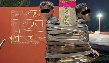 Ο «Μεξικανός Μπάτμαν» σπέρνει φόβο στους κλέφτες μοτοσικλετών και αναζητείται από τις Αρχές (φώτο)