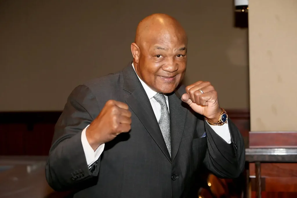 George Foreman: «Έβγαλα πολλά περισσότερα λεφτά από τη ψησταριά με το όνομά μου παρά από την πυγμαχία»!