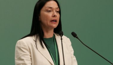 Παραδοχή της Ν.Γιαννακοπούλου: «Δύσκολη η πρώτη θέση για το ΠΑΣΟΚ – Υπάρχει μεγάλη ρευστότητα» (βίντεο)