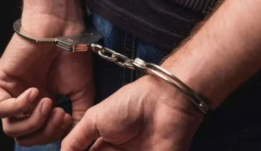Φθιώτιδα: Χειροπέδες σε 65χρονο για γενετήσιες πράξεις σε βάρος 12χρονου