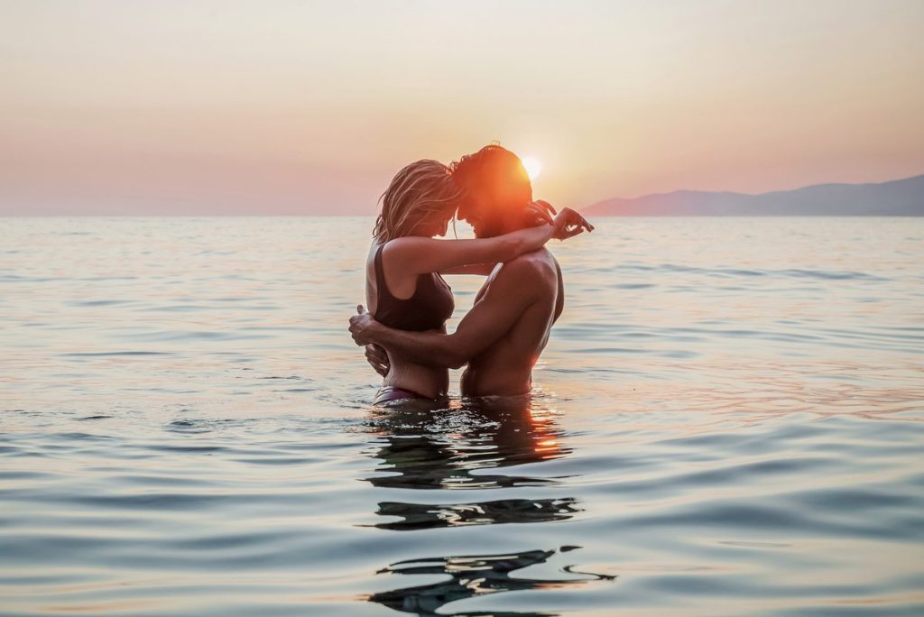 Το «summer crush»: Έρωτας ή απλώς η διάθεση των διακοπών;