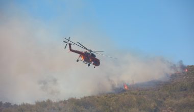 Θεσσαλονίκη: Φωτιά στο Ωραιόκαστρο – Προειδοποιητικό μήνυμα στους κατοίκους για ετοιμότητα (βίντεο)