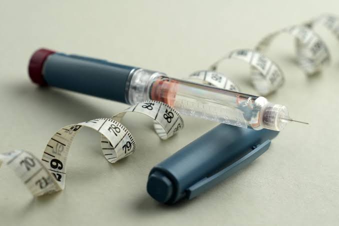 Το ρόφημα που υπόσχεται να «κόψει» την όρεξη έγινε viral – Γιατί το αποκαλούν «φυσικό Ozempic»