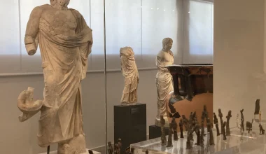 Δώδεκα ολόκληρα χρόνια χρειάστηκαν για να ανοίξει ξανά το Αρχαιολογικό Μουσείο του Άργους (φωτογραφίες)