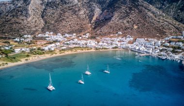 Σίφνος: Το ελληνικό «διαμάντι» των Κυκλάδων που μαγεύει τη Σουηδία