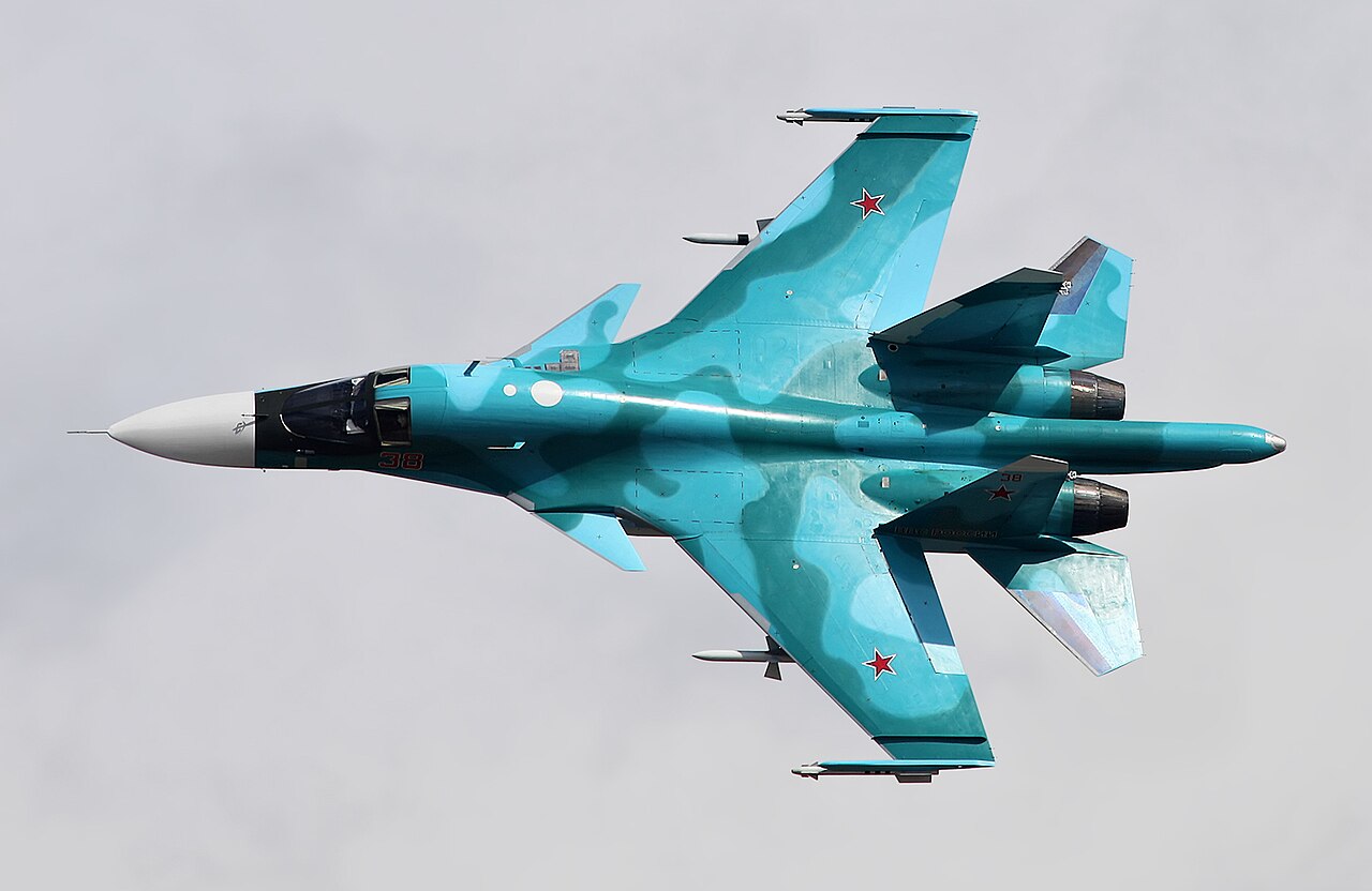 Βίντεο: Ρωσικό μαχητικό Su-34 έπληξε με βόμβες FAB ουκρανικές θέσεις – Νεκροί πάνω από 100 Ουκρανοί στρατιώτες