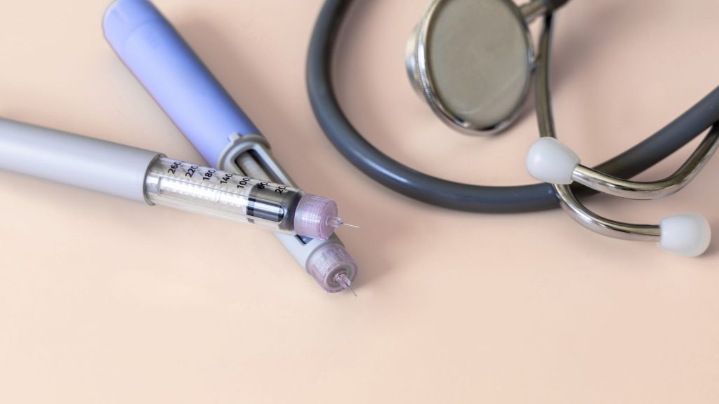 Στον «αέρα» 70.000 πολίτες μετά το τέλος της δωρεάν θεραπείας για την παχυσαρκία – Αγωνία για τα φάρμακα