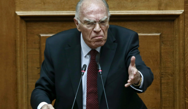«Έφυγε» από τη ζωή σε ηλικία 75 ετών ο πρόεδρος της Ένωσης Κεντρώων Βασίλης Λεβέντης