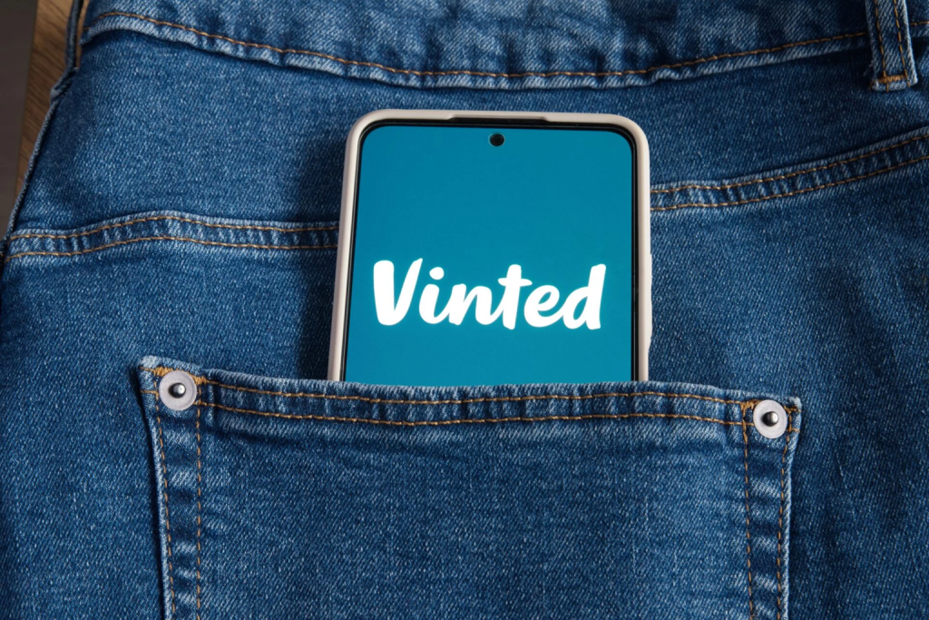 Καταγγελίες για εμπόριο παιδιών μέσω Vinted: Έρευνα των γαλλικών αρχών για τις ύποπτες αγγελίες!