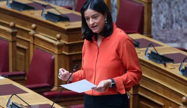 Ν.Κεραμέως: «Καταργούμε οριστικά την περικοπή των συντάξεων χηρείας μετά την πάροδο τριετίας»