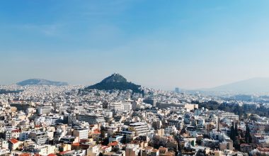 Ξεκινάνε «σαρωτικοί» έλεγχοι στα Airbnb: Στο «μικροσκόπιο» 1.500 ακίνητα
