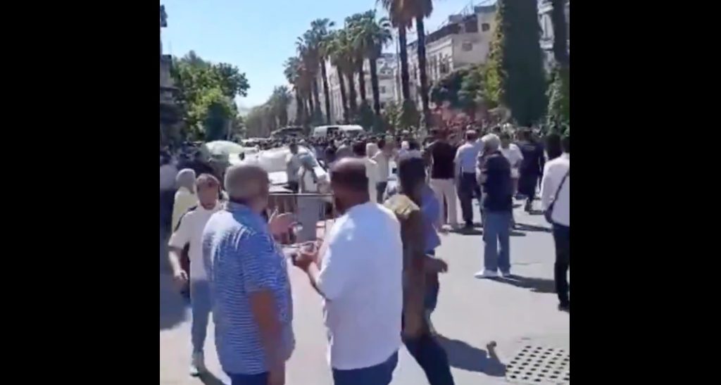 Έκρηξη στο κέντρο της Δαμασκού – Αναφορές για νεκρούς και τραυματίες (βίντεο)