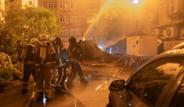 Μαζική ρωσική επίθεση στο Κίεβο: Υπερ-υπερηχητικοί Zircon, Iskander και drones πλήττουν στρατηγικούς στόχους