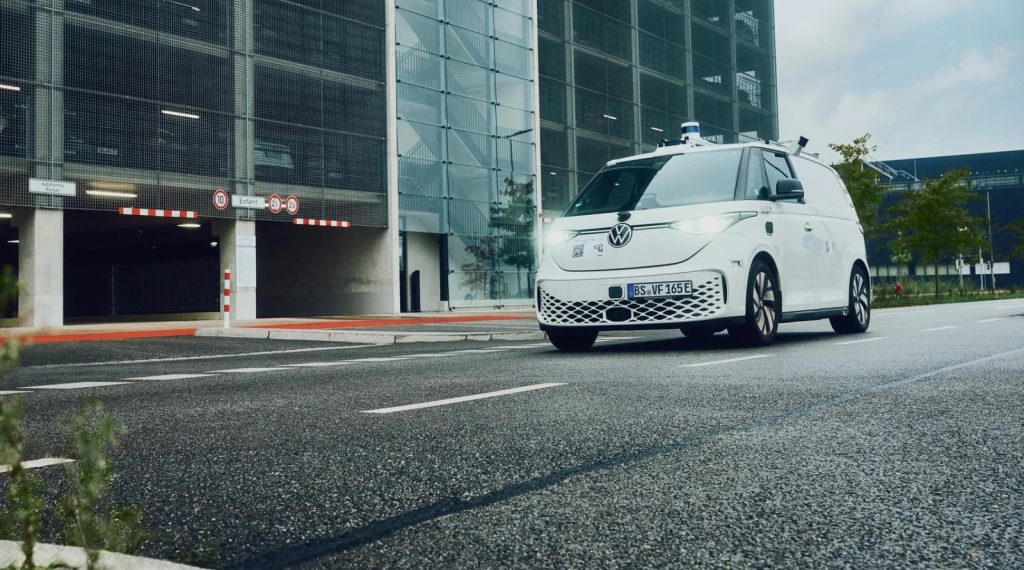 Volkswagen: Εγκαταλείπει πρότζεκτ αυτόνομης οδήγησης που στοίχισε €1,5 δισ.