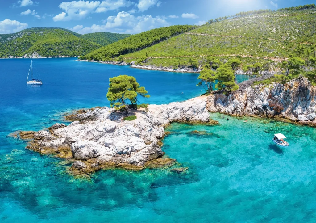 Η Σκόπελος στους κορυφαίους προορισμούς του 2026 για τους Σουηδούς ταξιδιώτες
